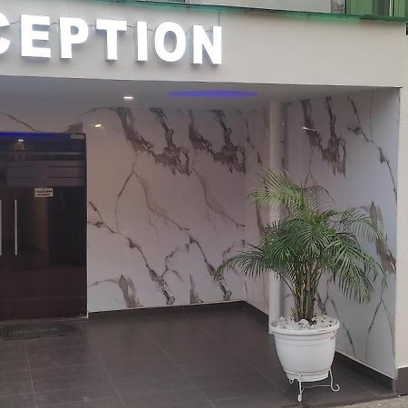 Presken Hotels Alade Avenue Ikeja Ngoại thất bức ảnh