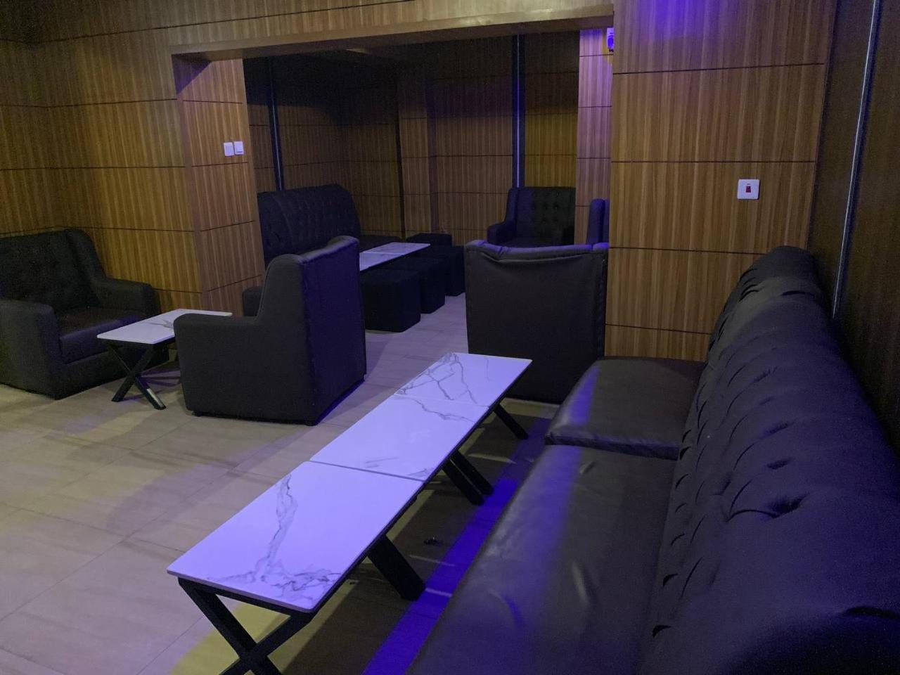 Presken Hotels Alade Avenue Ikeja Ngoại thất bức ảnh