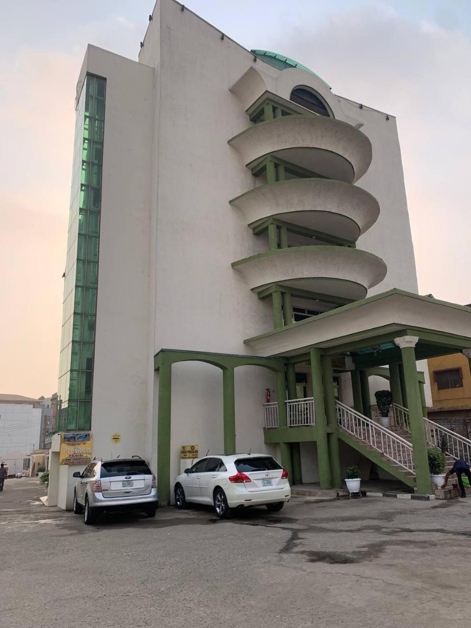 Presken Hotels Alade Avenue Ikeja Ngoại thất bức ảnh