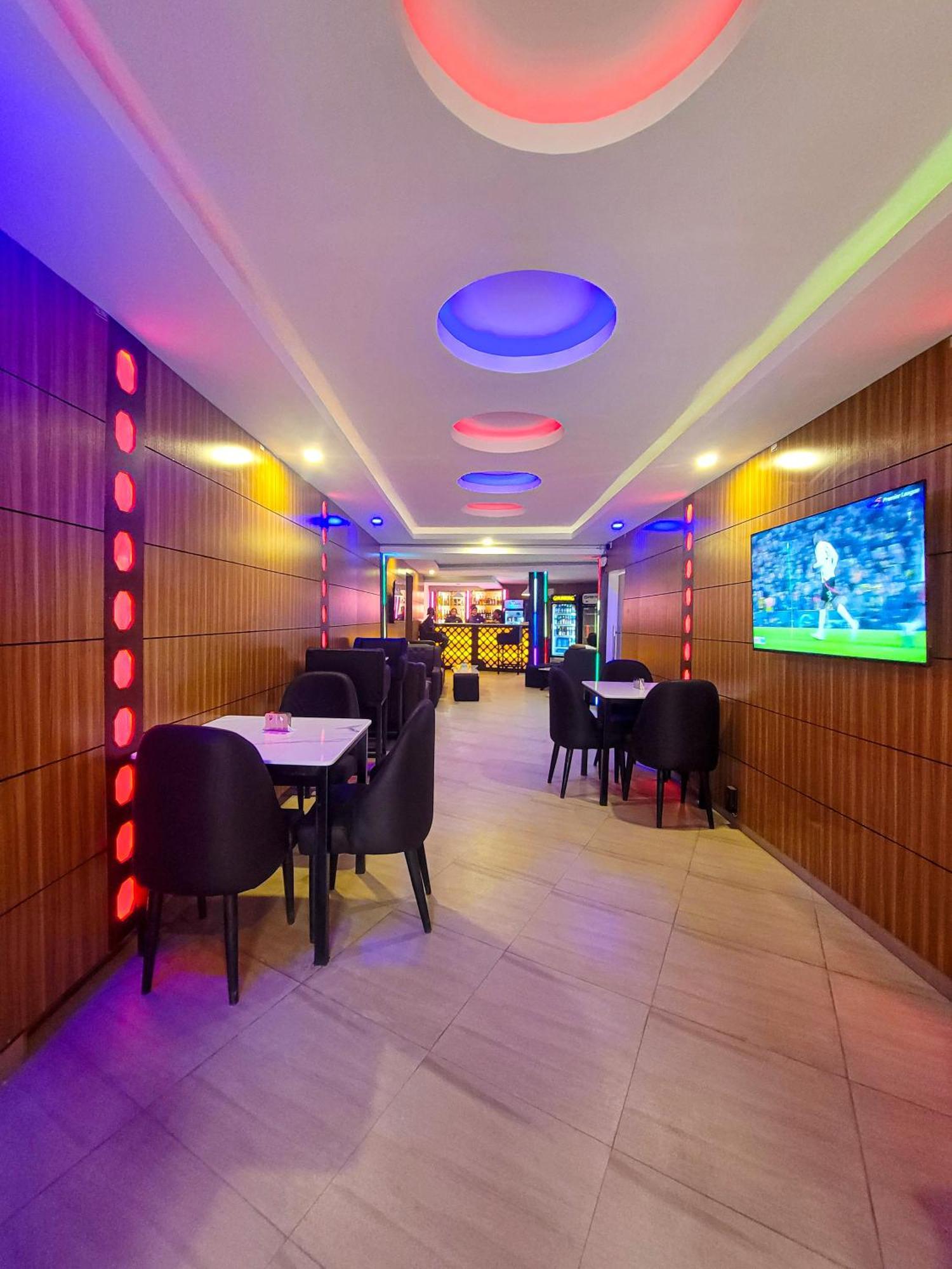 Presken Hotels Alade Avenue Ikeja Ngoại thất bức ảnh