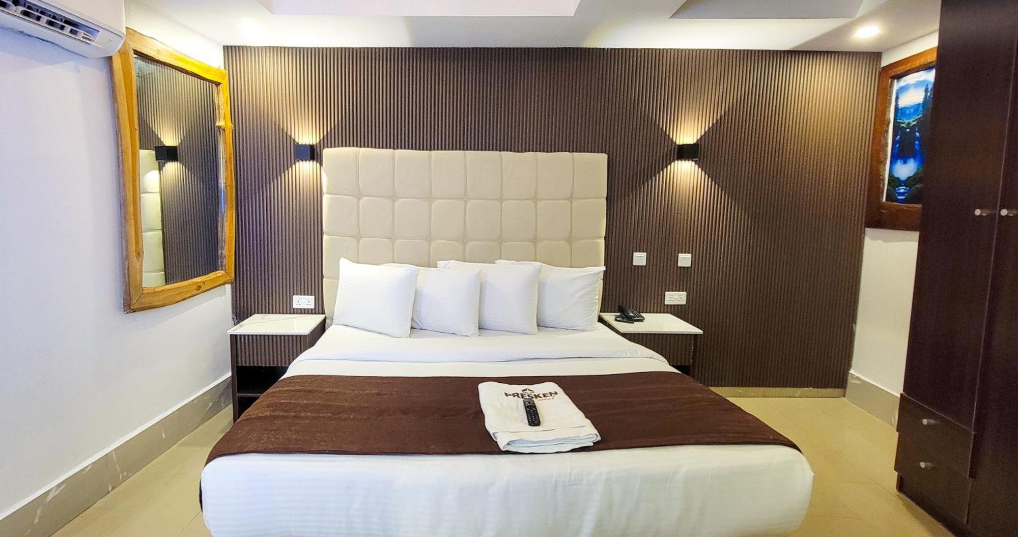 Presken Hotels Alade Avenue Ikeja Ngoại thất bức ảnh